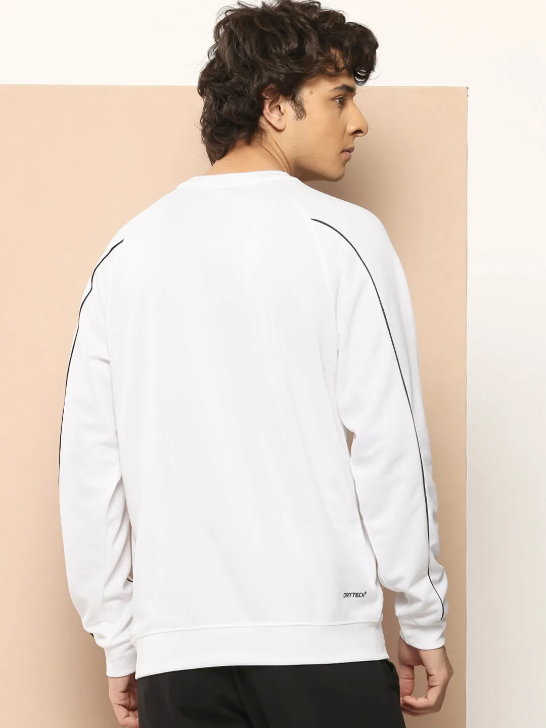 Alcis Men Solid Sweatshirt