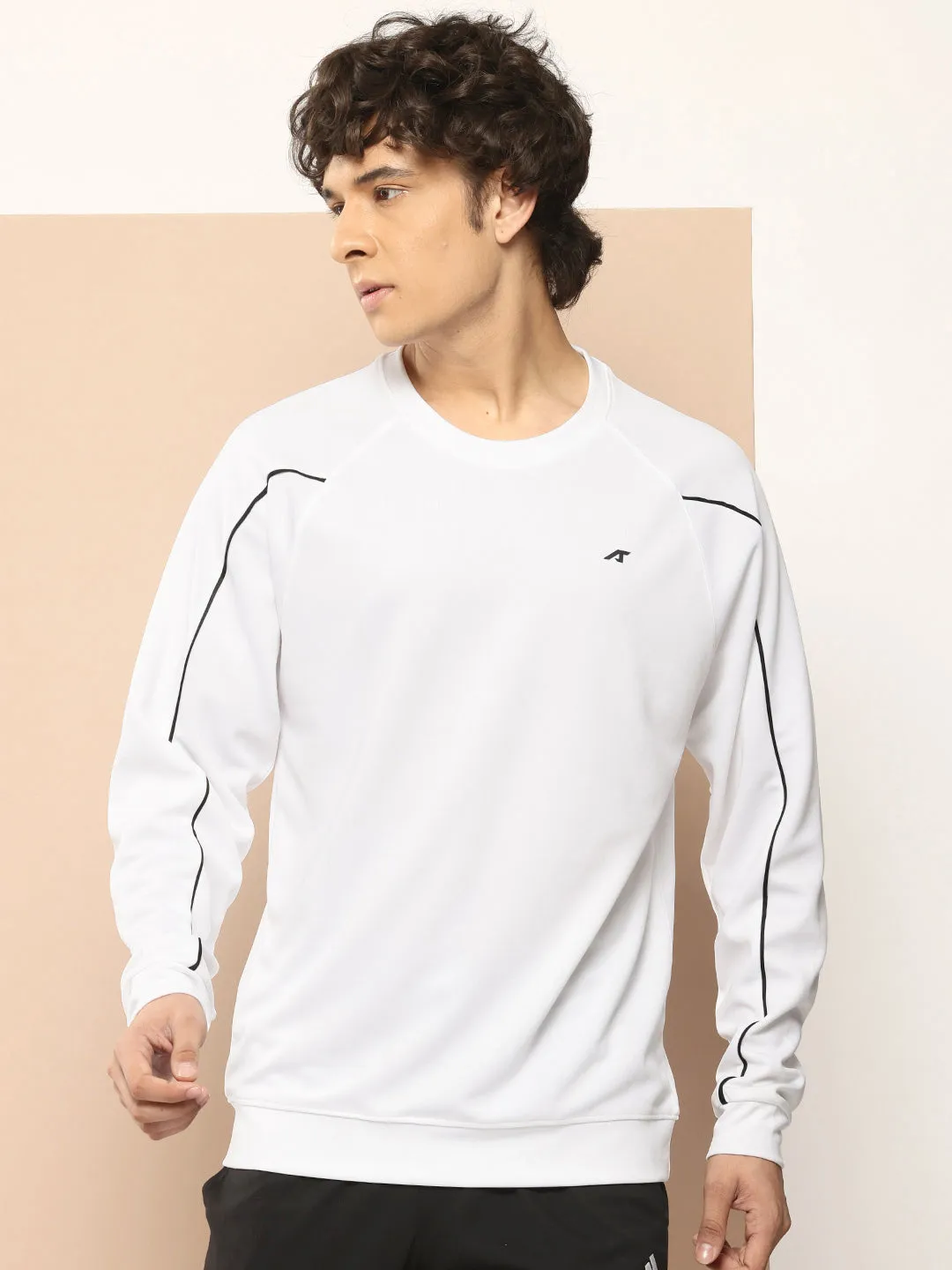 Alcis Men Solid Sweatshirt