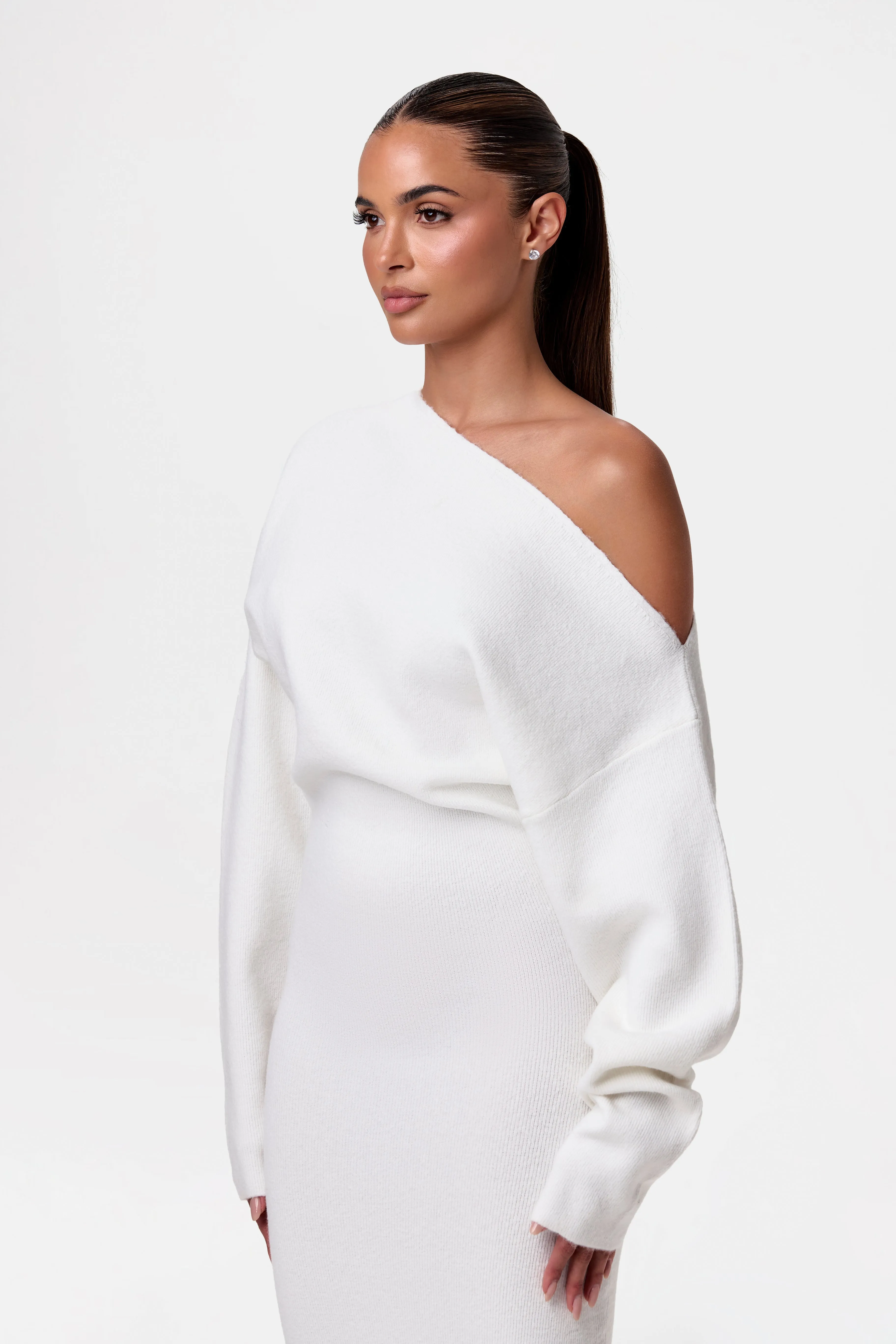 Aria | Off-shoulder Knit Dress