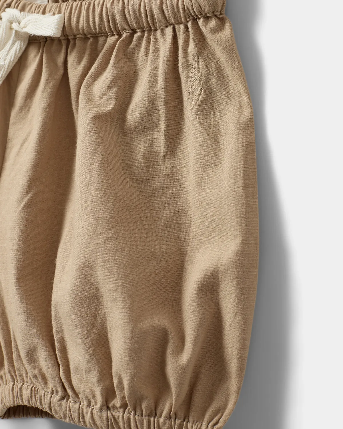 ASTELSB SHORTS - Soft Brown