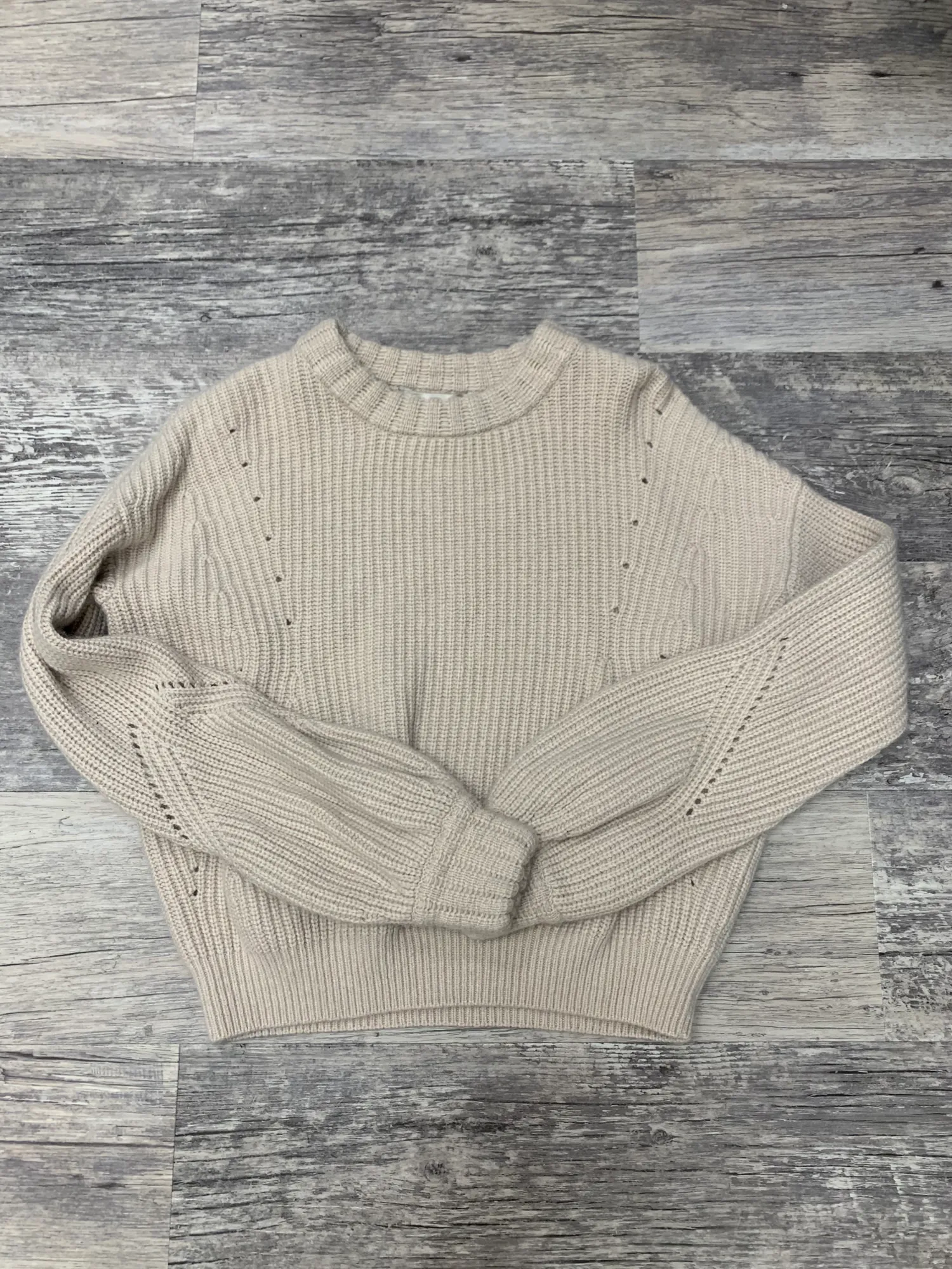 Athleta Sweater Size Small