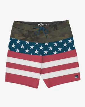 Billabong Stars Stripes Tribong Lo Tide Boardshorts 19"