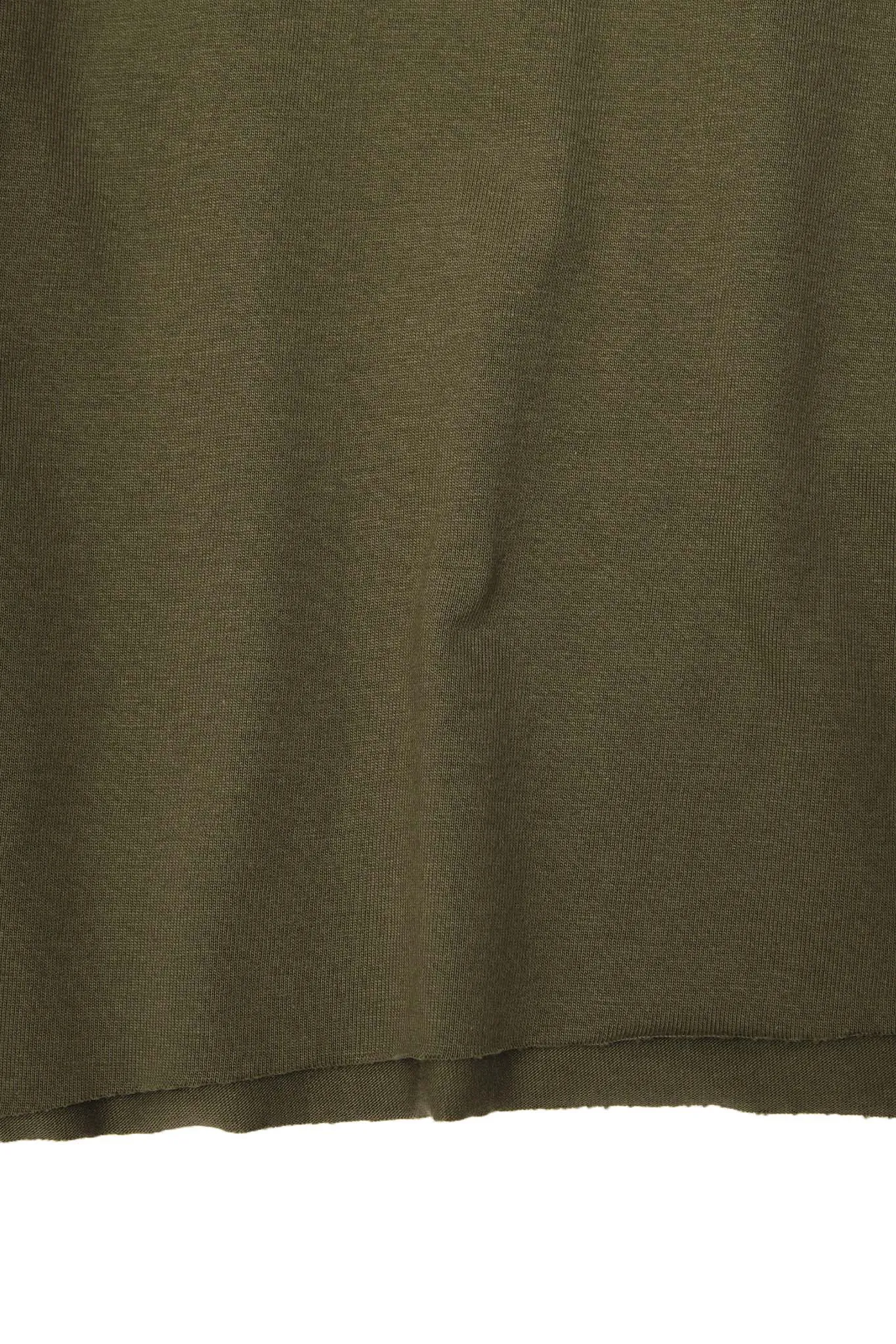 CHOP CHOP TEE IN OLIVE