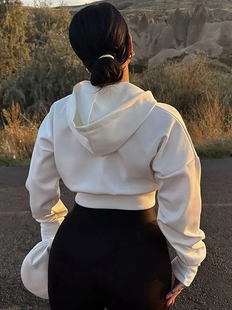 Cropped Zip Up Hoodies for Women - Hooded Zipper Jacket Streetwear Fleece Sweatshirt in White and Black