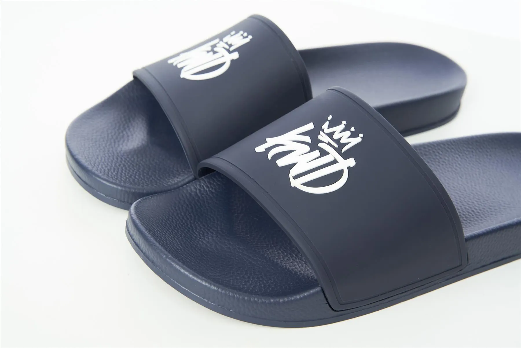Crosby 2.0 Sliders Navy