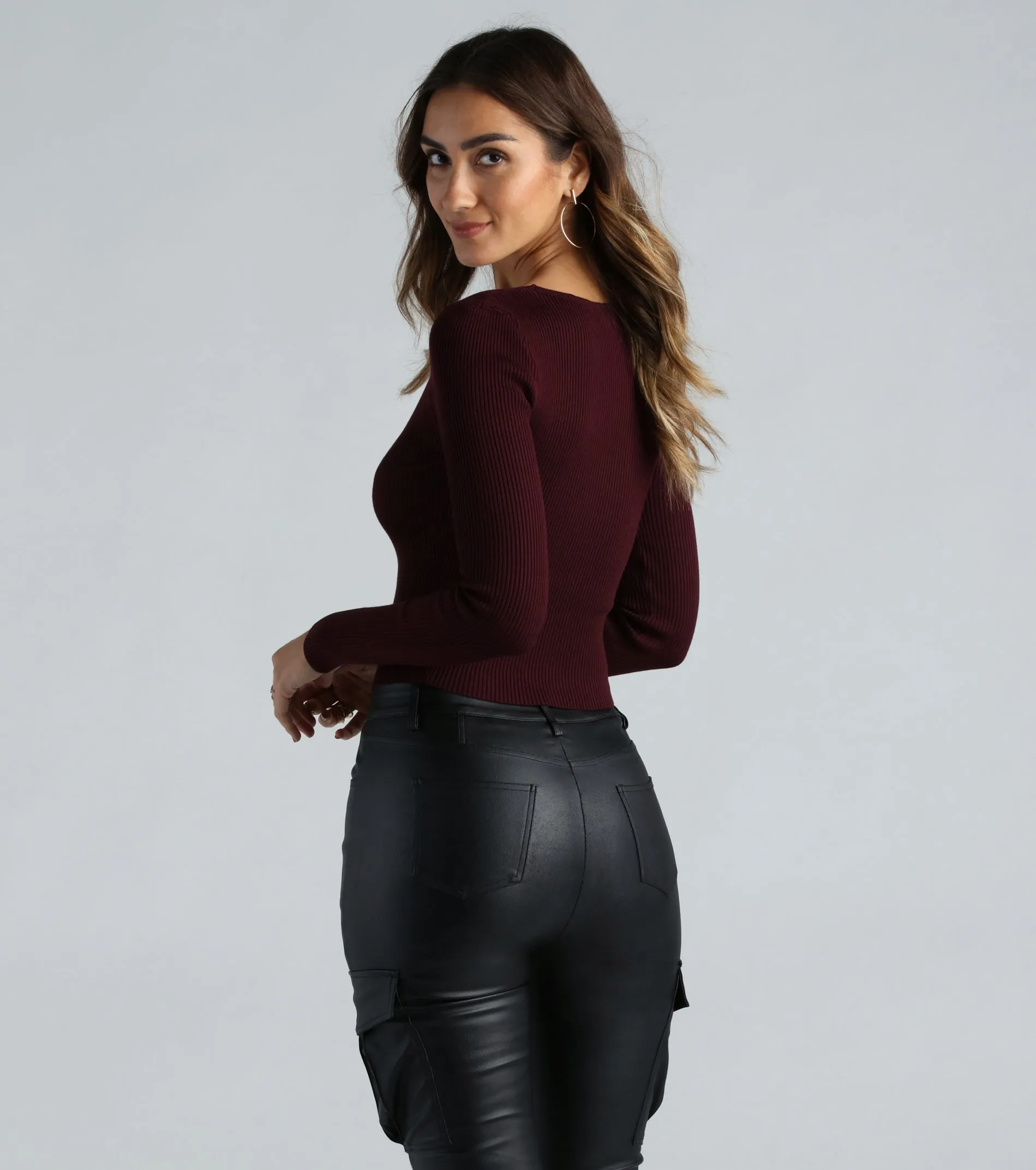 Cute Flair Lace-Up Sweater Crop Top