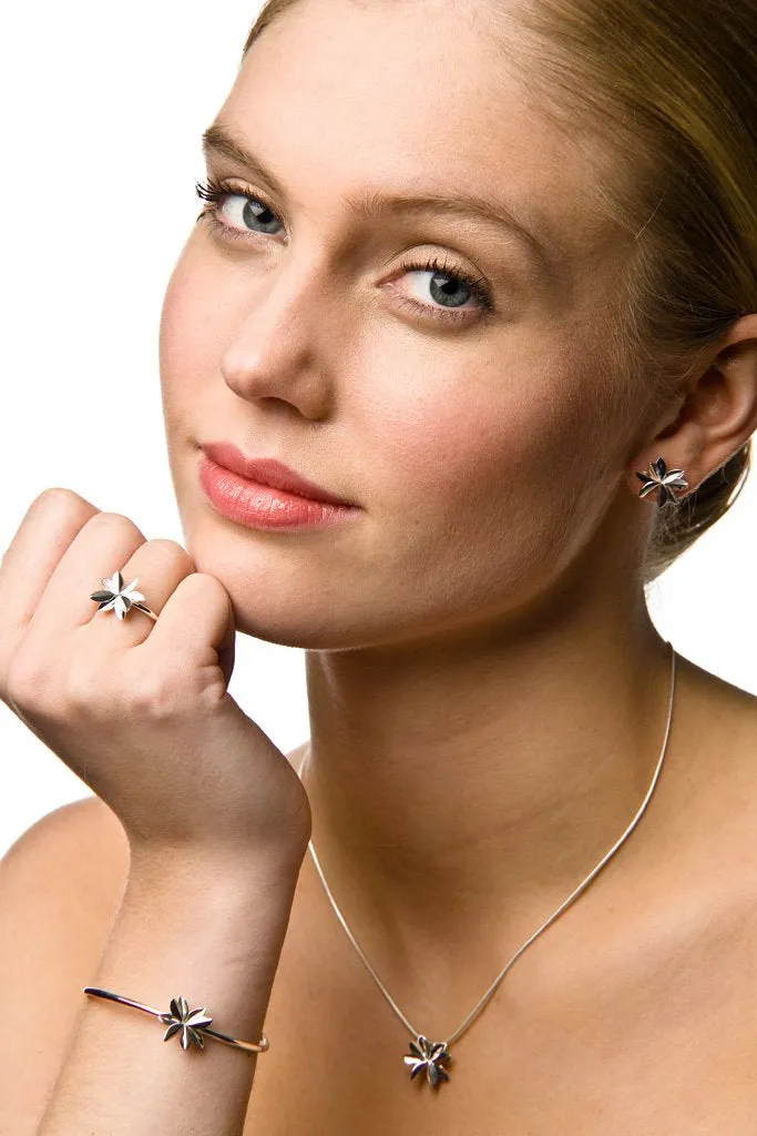 DÖGG earrings