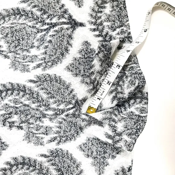 DVF Naples Shorts In Floral Stamp Chino Shorts