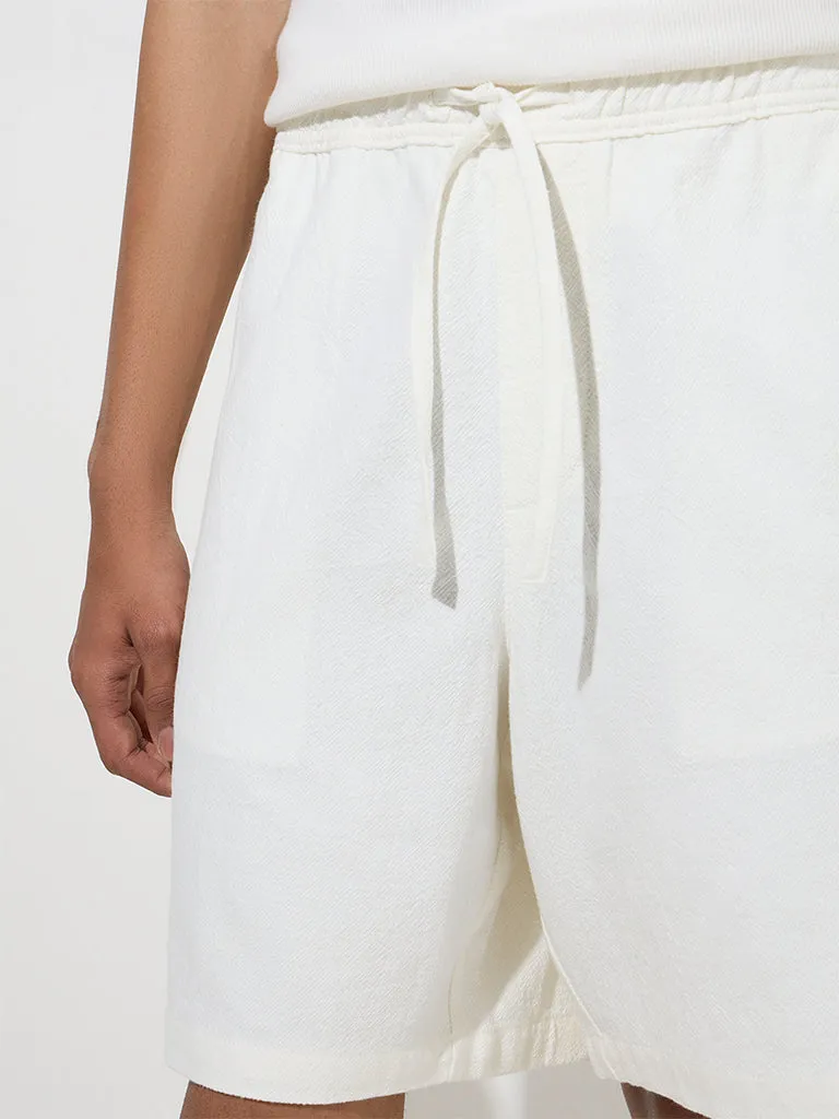 ETA Off-White Solid Relaxed-Fit Mid-Rise Cotton Shorts