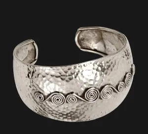 Gorgeously Textured - Bracelet