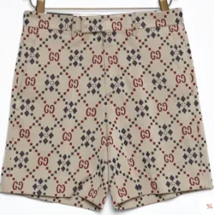 Gucci Shorts in Beige with Maroon and Blue Accents