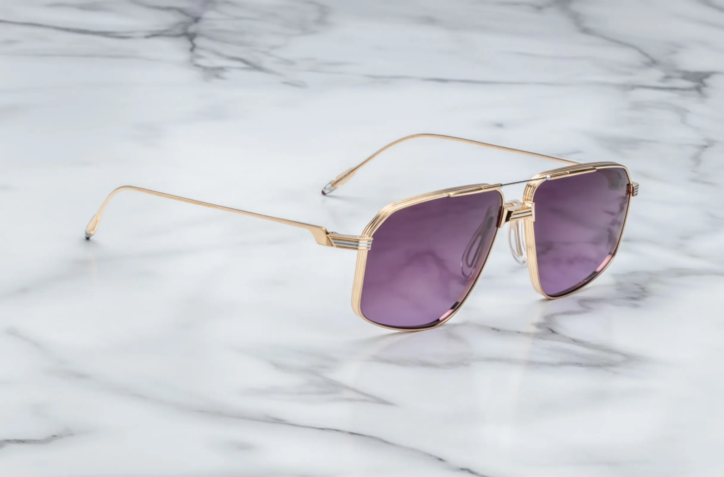 JAGGER-Mauveine / Aubergine Gradient / Dark Gold