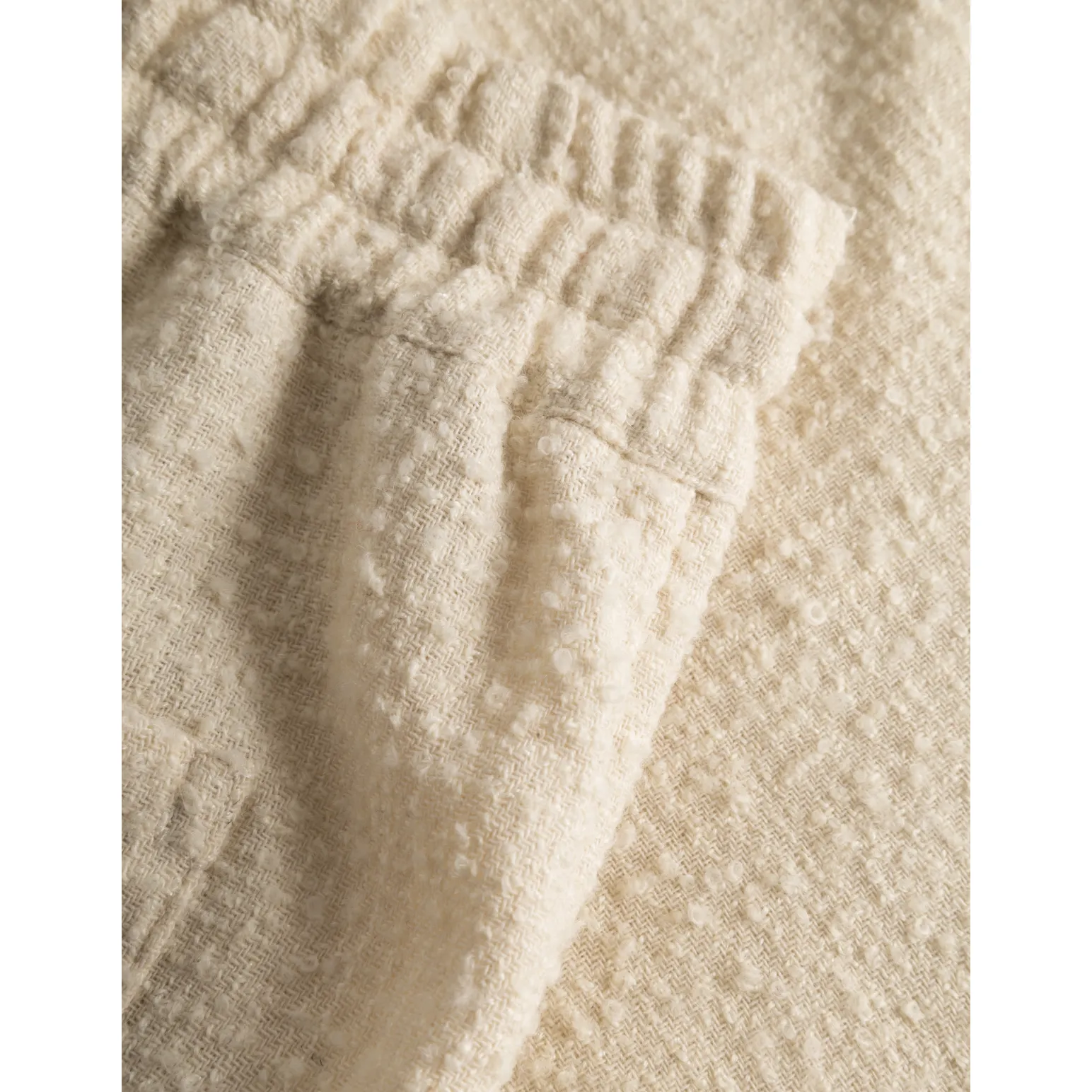 Kevin Boucle Shorts, Ivory