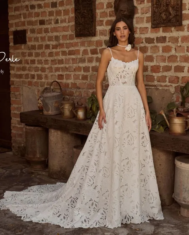La Perle Size 10 LP2444 Emely Ivory/Ivory Gown