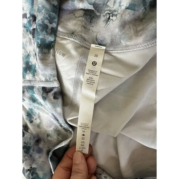 Lululemon Align Shorts sz 20 High Rise 6” Inseam Kaleidofloral Multi NULU
