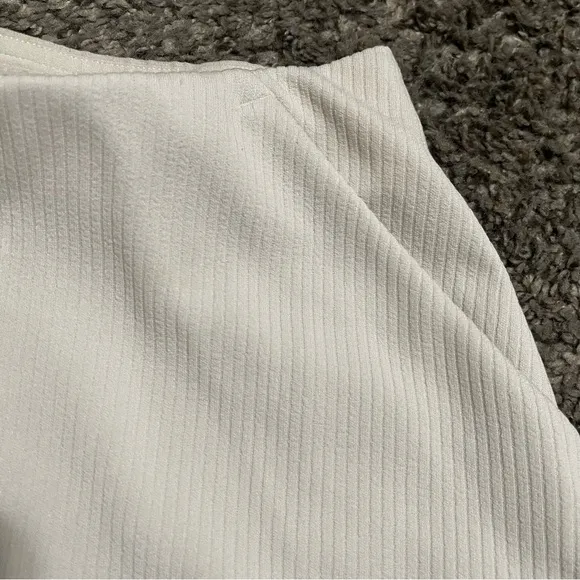 Lululemon Ribbed Softstreme High Rise Short 2” In Bone Size 0