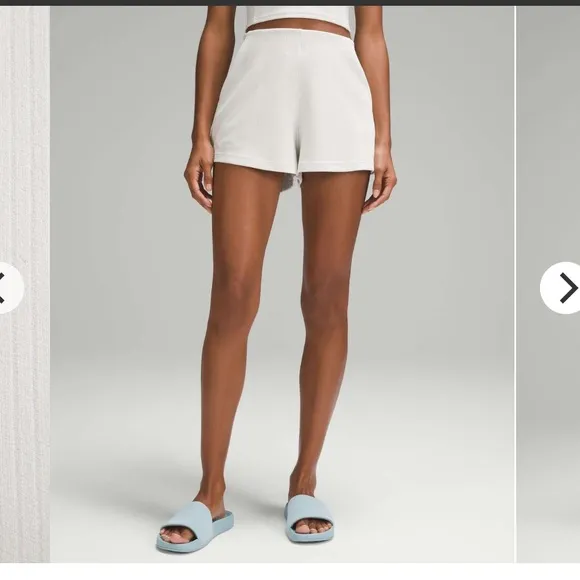 Lululemon Ribbed Softstreme High Rise Short 2” In Bone Size 0