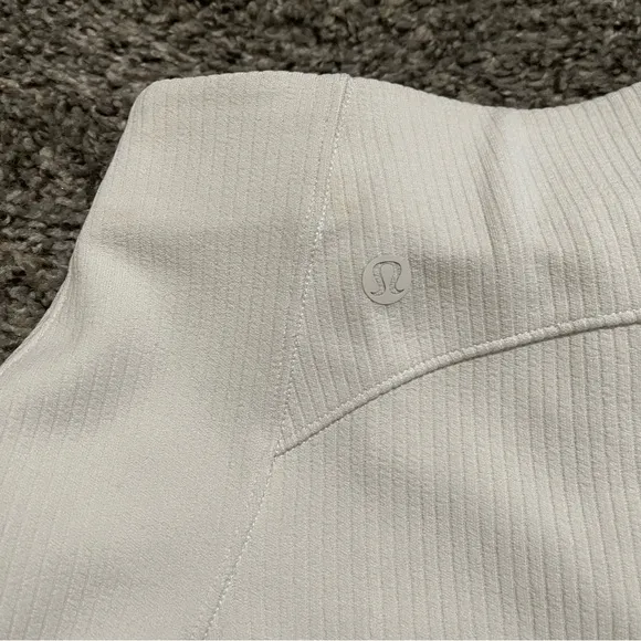 Lululemon Ribbed Softstreme High Rise Short 2” In Bone Size 0