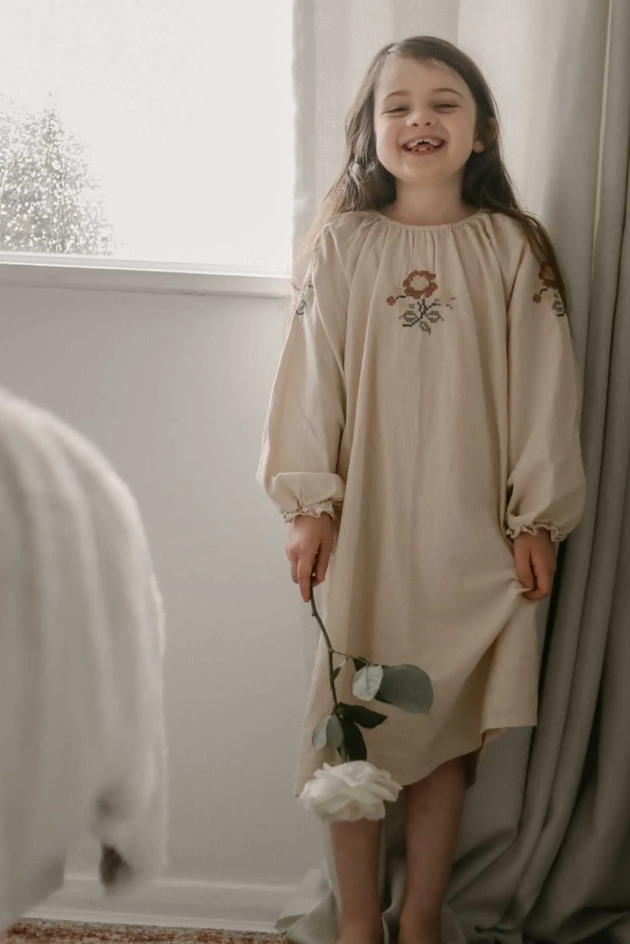 Monbebe Embroidery Dress (2 colour options)