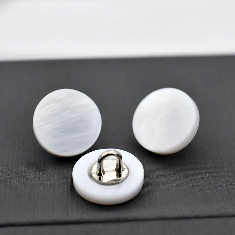 Natural Shell Round Buttons with Metal Shank for Sweaters Bags 90 Pack