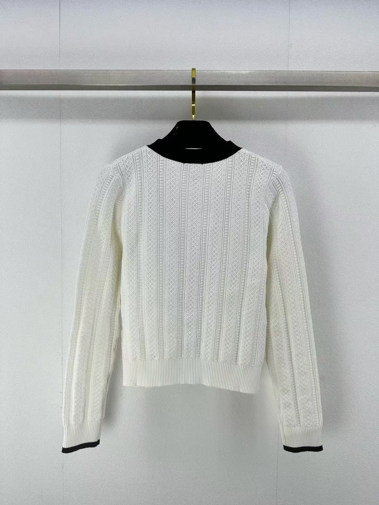New Check Jacquard Logo Knit Cardigan