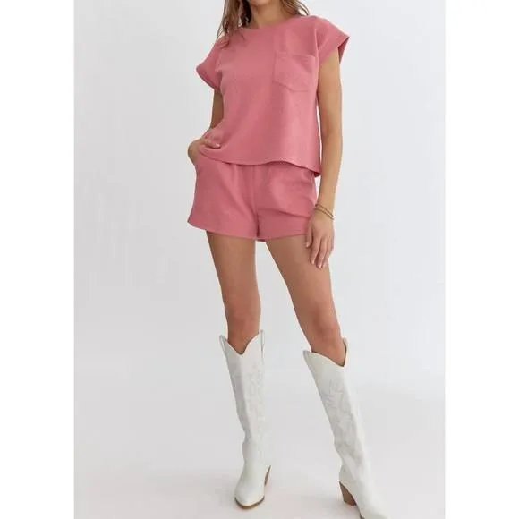 NEW ENTRO textured shorts and top set in coral pink