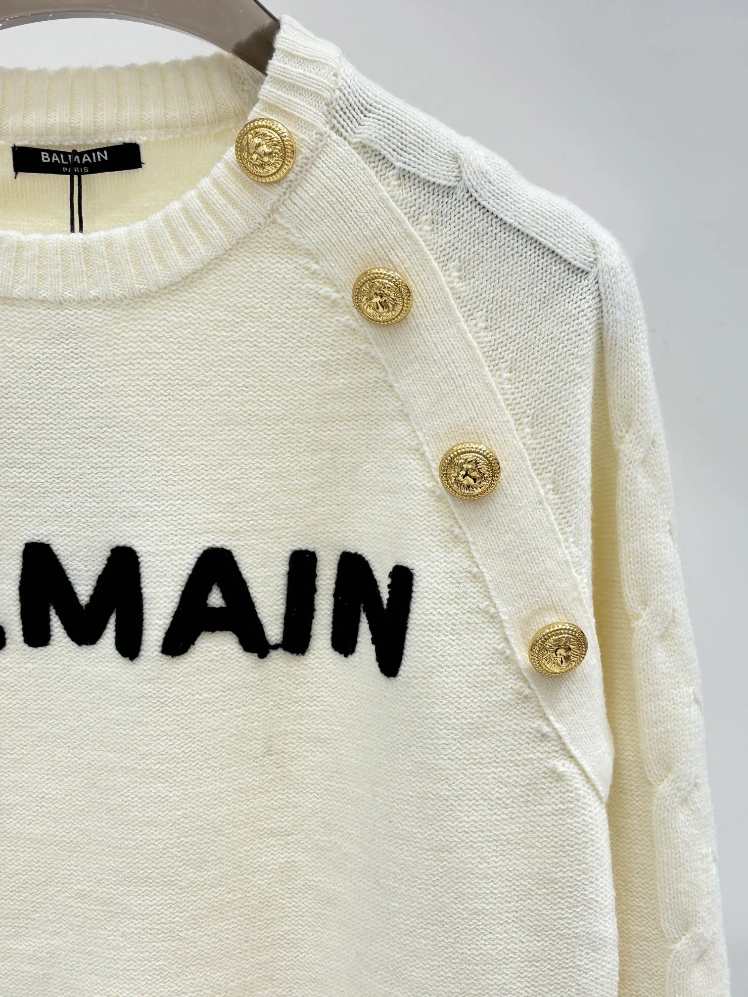 New solid color letter jacquard knitted long sleeve
