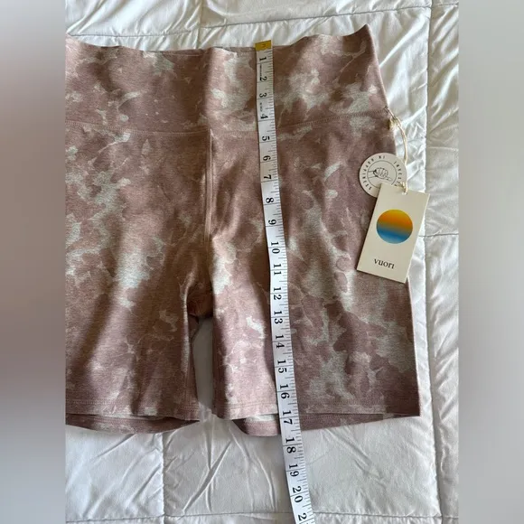 New Vuori Clean Elevation Shorty Pink Biker Shorts Women's Size XL Soft NWT