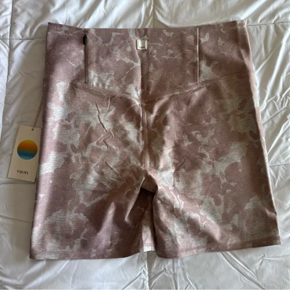 New Vuori Clean Elevation Shorty Pink Biker Shorts Women's Size XL Soft NWT