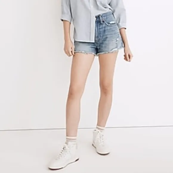 NWT Madewell Sz 32 shorts RELAXED DENIM SHORTS RENFIELD WASH: DESTROYED …