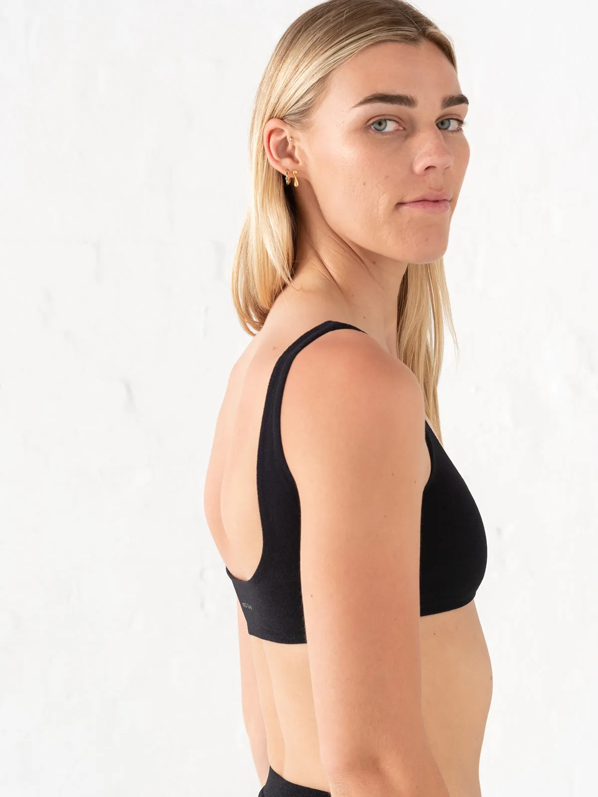 Ocean Crop | Black