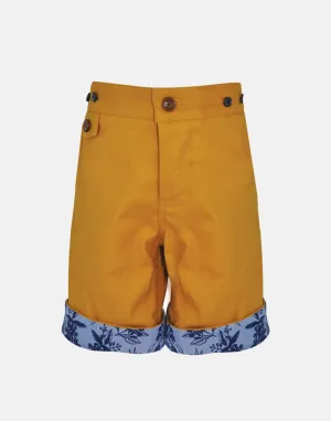 Oliver: Mustard shorts