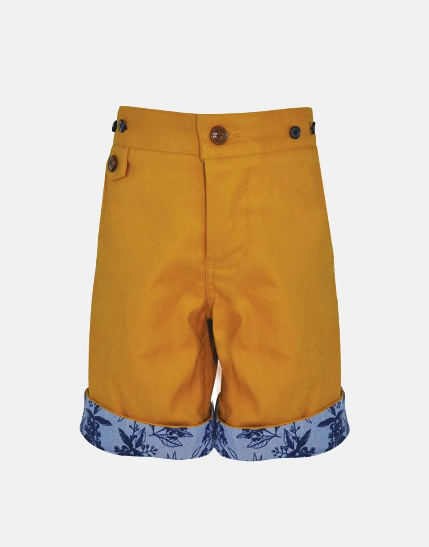 Oliver: Mustard shorts
