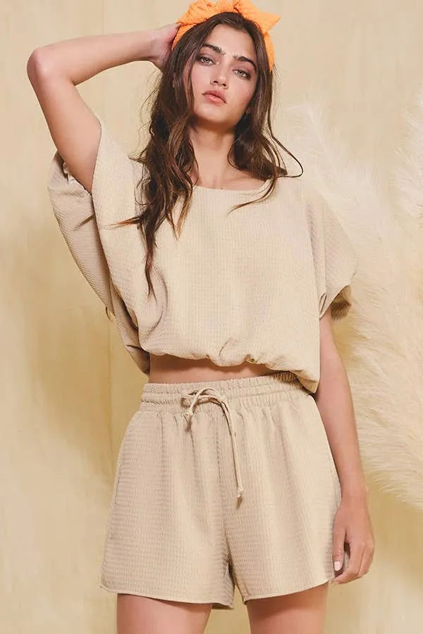 P5283B Elastic Waist Solid Textured Cotton Shorts