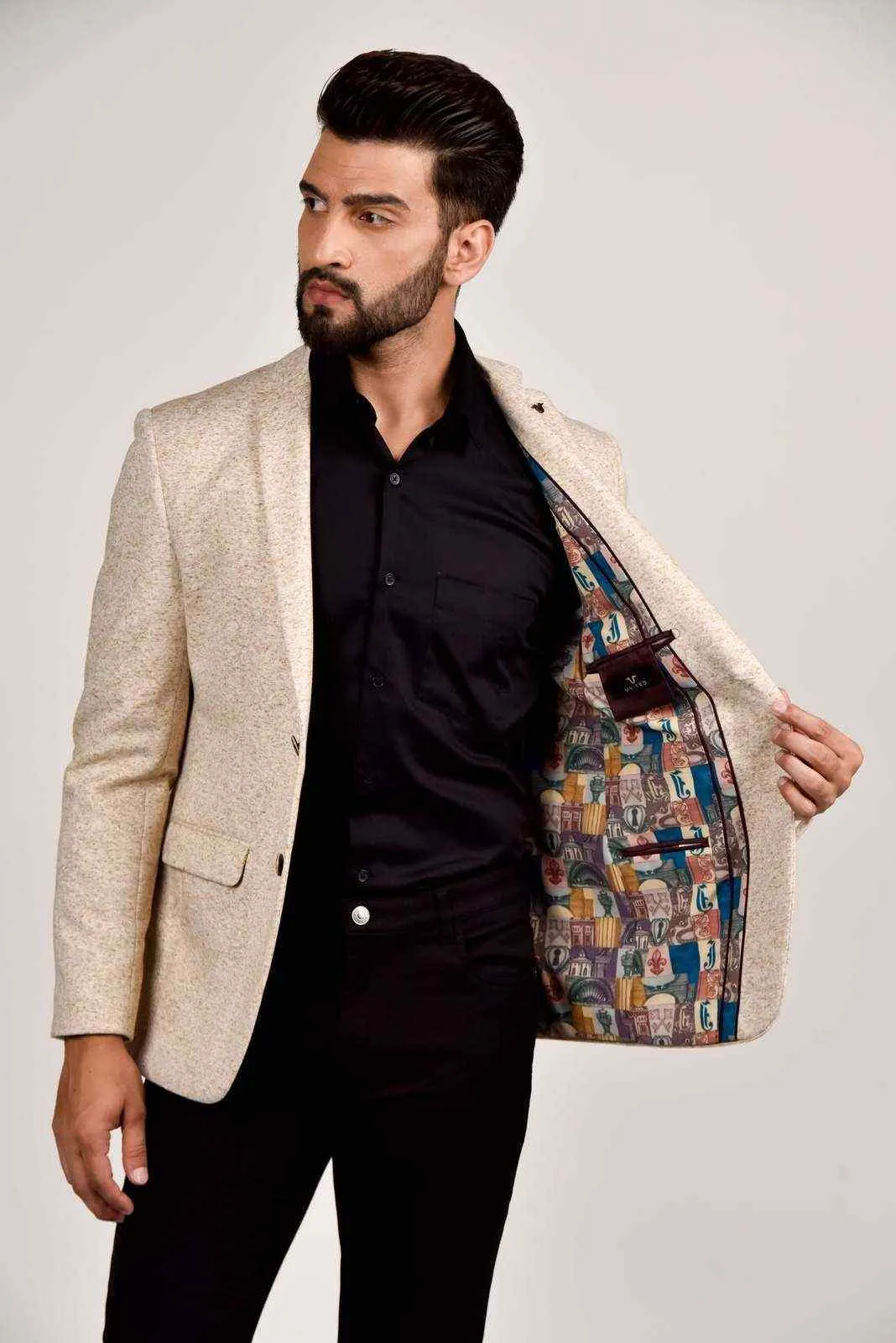 Plus Size of Beige Knitted Blazer