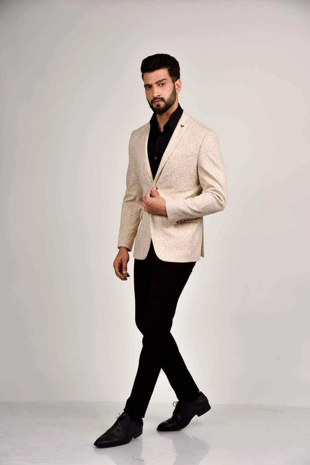 Plus Size of Beige Knitted Blazer