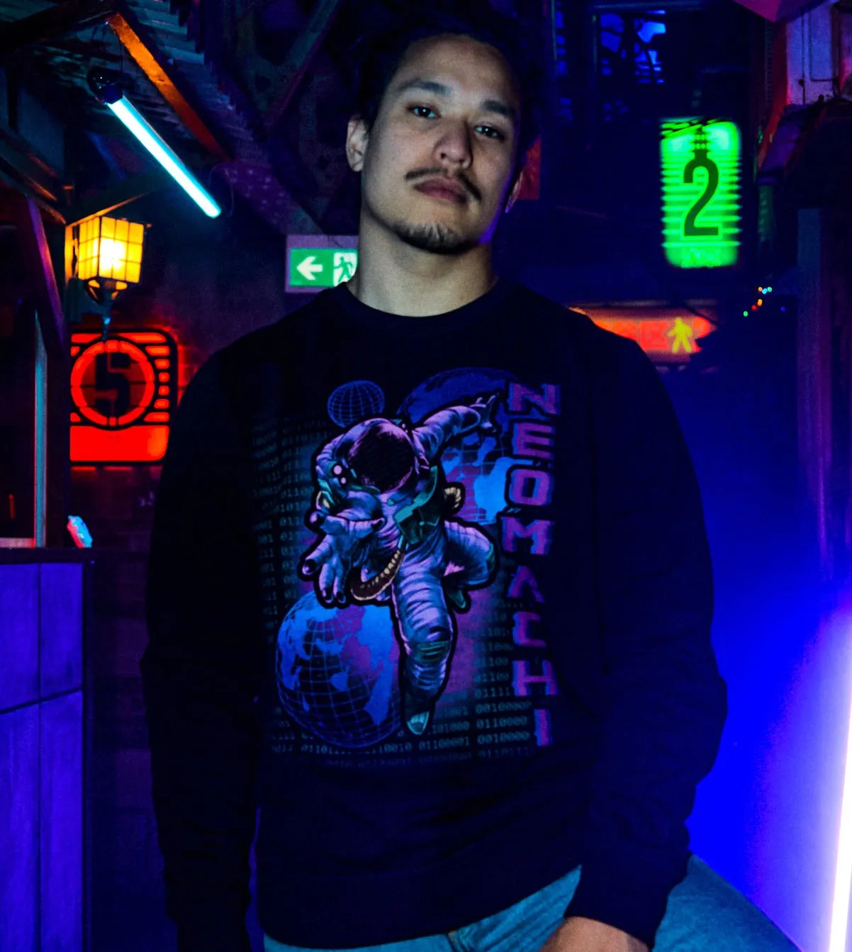 SAIBĀSUPĒSU: SWEATER