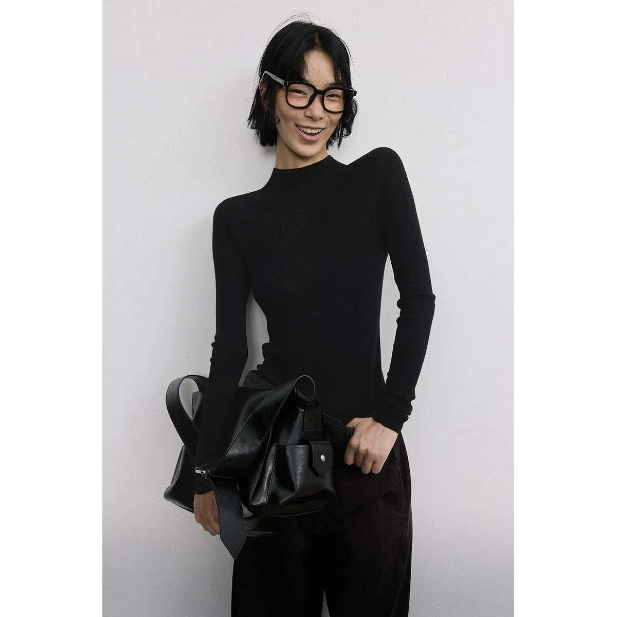 Seamless Wool Turtleneck Sweater
