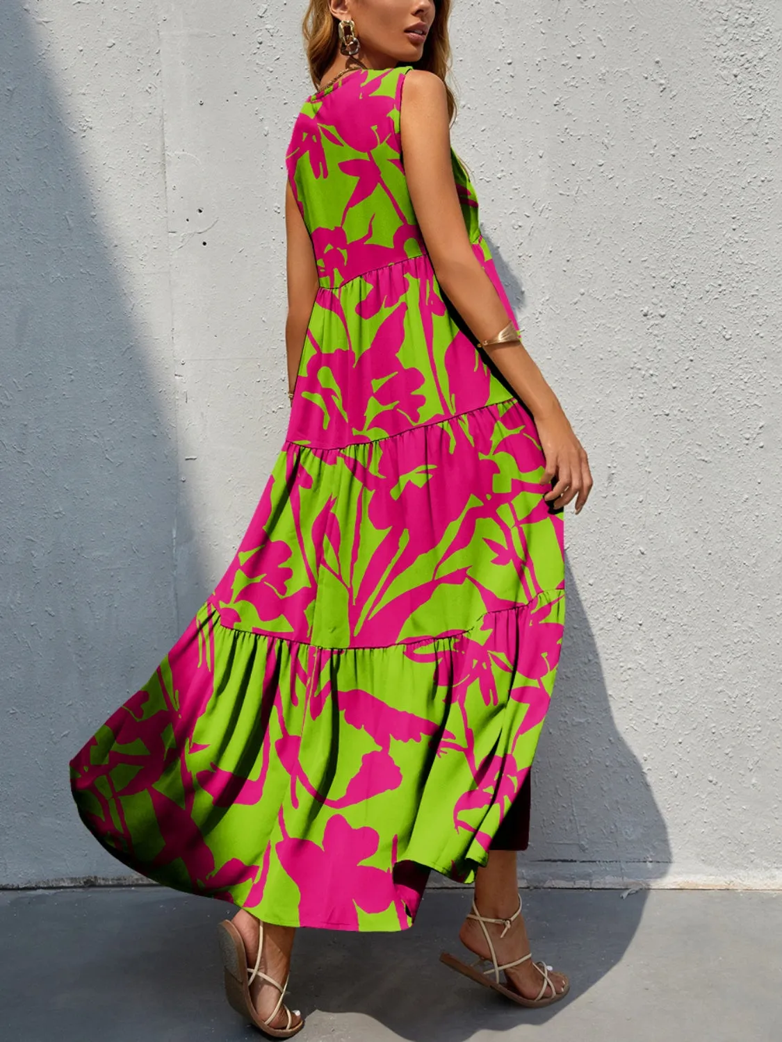 Selah Tiered Printed V-Neck Sleeveless Dress