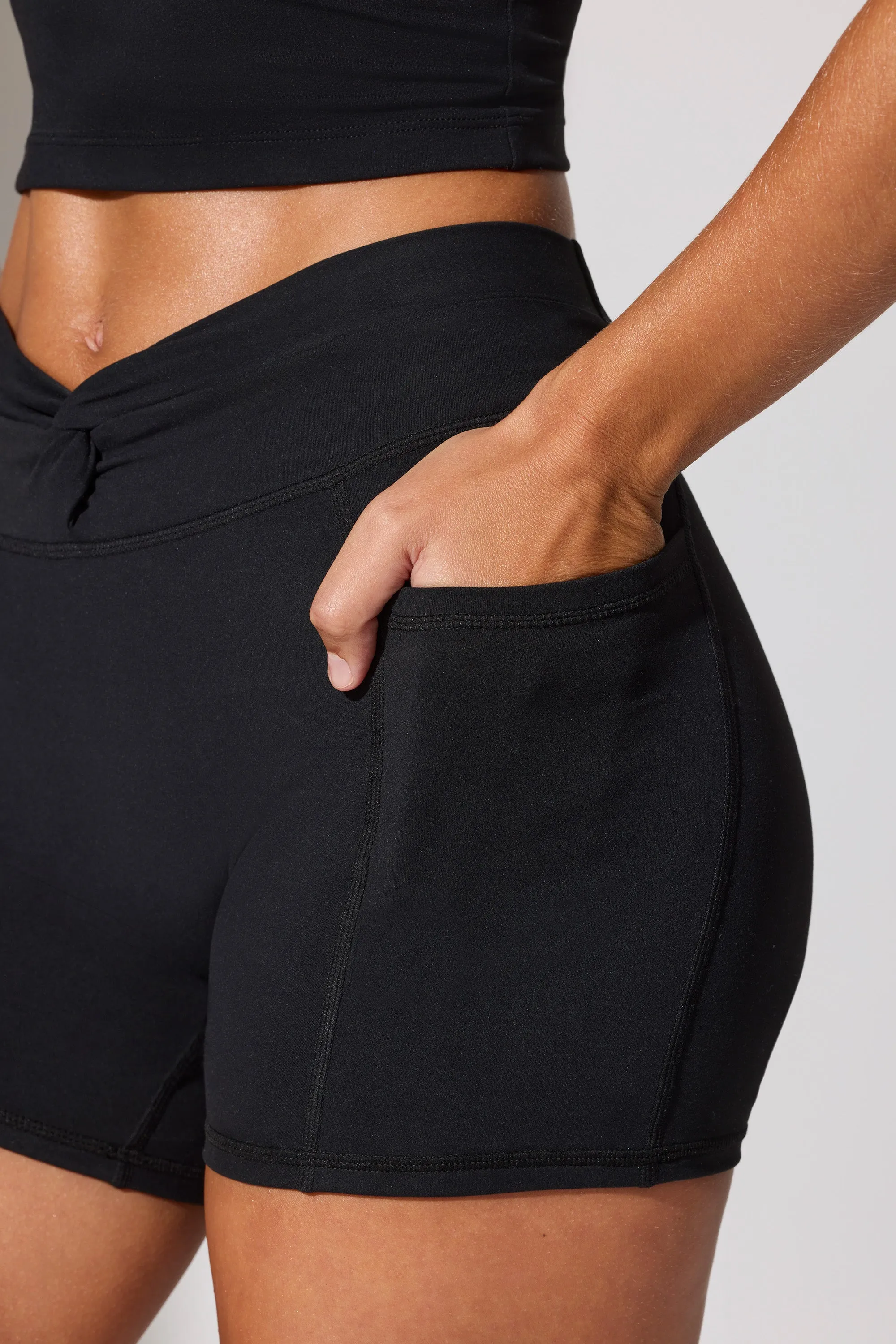 Shift - Twist Waist Mini Shorts with Pockets in Black
