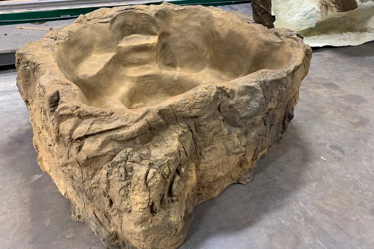 Universal Rocks Semi In-Ground Spa - Earth