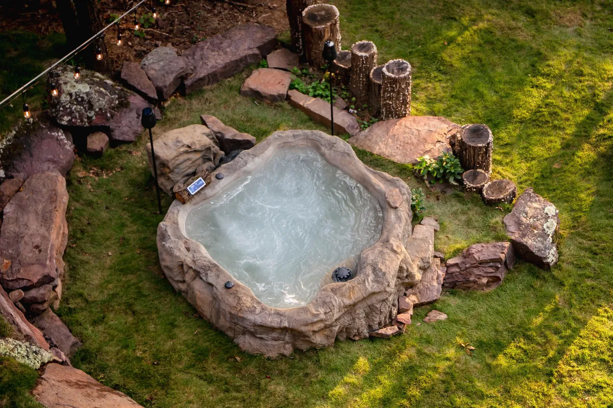 Universal Rocks Semi In-Ground Spa - Earth