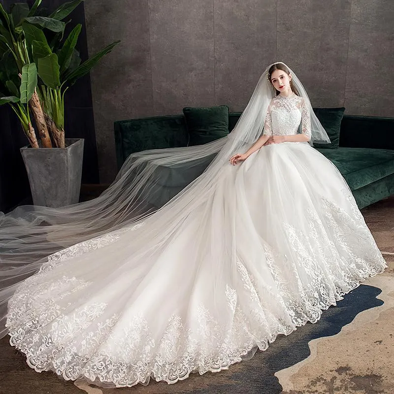 Wedding Dress With Big Train High Neck Half Sleeve Wedding Gown Vintage Bridal Gown