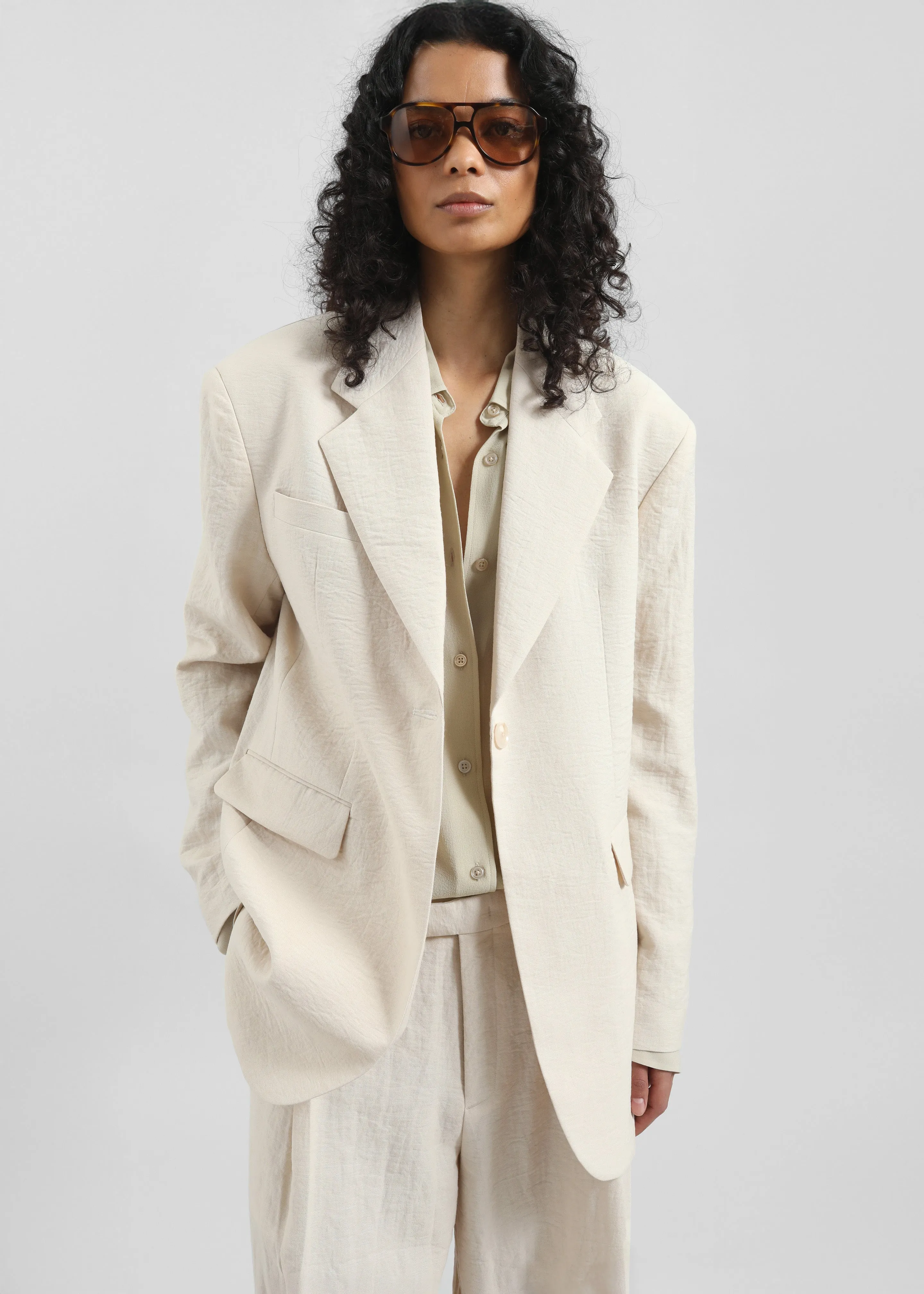 Yasmine Oversized Blazer - Light Beige